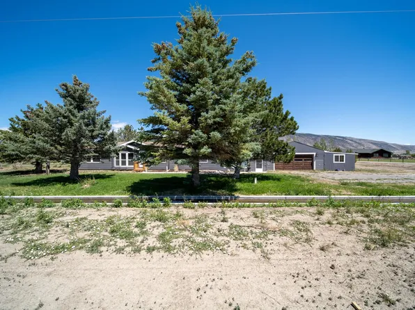 95 Marquette Dr, Cody, WY 82414