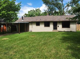 1932 S Walnut Ln, Evansville, IN