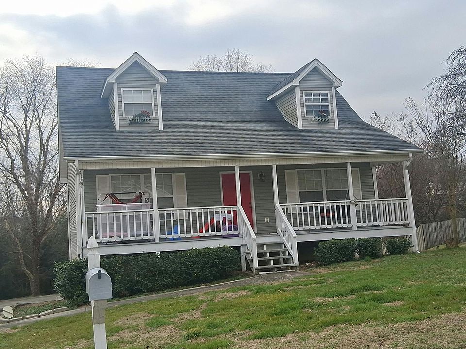 1st image of 321 Shady Hollow Cir SE