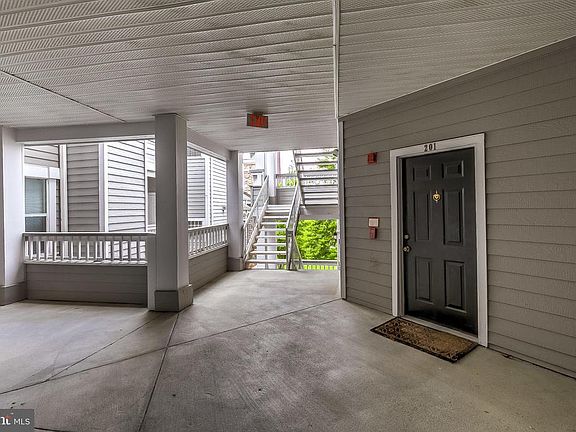 5th image of 13058 Autumn Woods Way APT 201