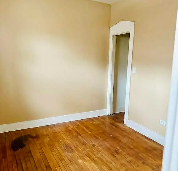 Back bedroom