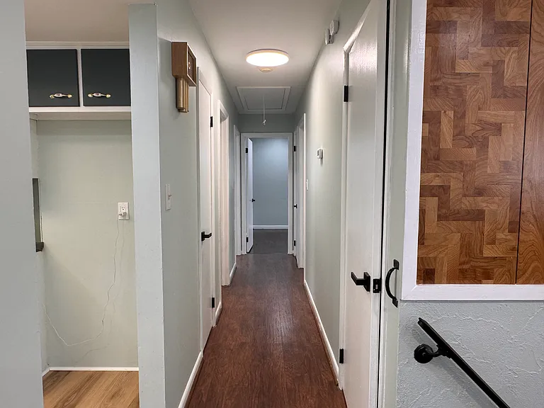 443 Bath Ave — Photo 14