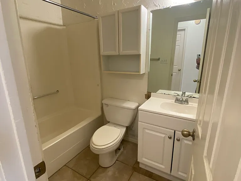 1322 Marlton St #A — Photo 9