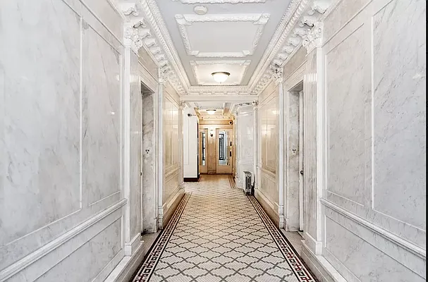 Rented by Compass | media 22