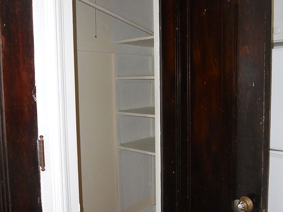 3rd image of 209 Elmwood Ave APT 11
