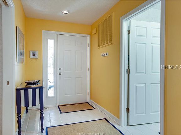 5th image of 74 Ocean Ln APT 7648