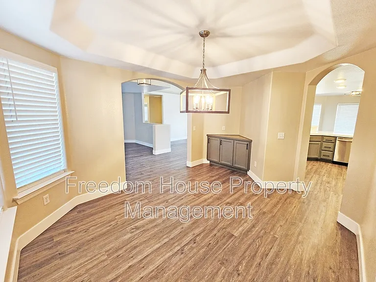 4591 Stoneham St — Photo 11