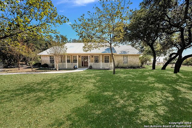 1st image of 2918 Rolling Oaks Dr