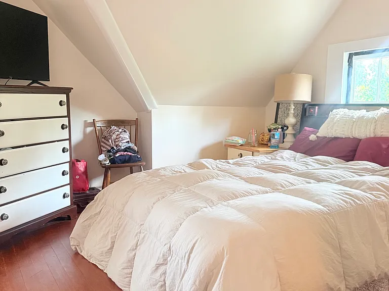 41 Hobart St #2 — Photo 8