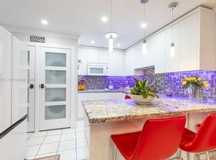 Twin Rose Condo Iii 10/3, Hialeah, FL 33012