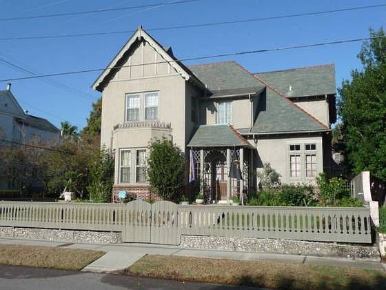 1st image of 500 Audubon St