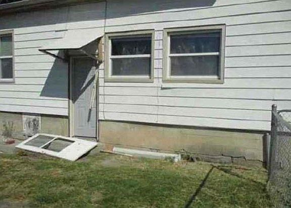 4th image of 205 Central St