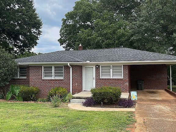2nd image of 30 Gardenia Dr