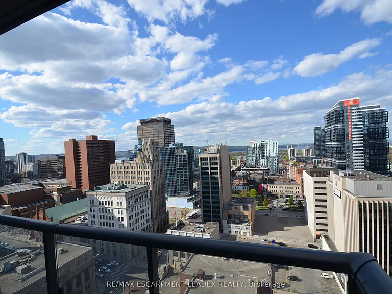 75 James St N #1808 — Photo 36