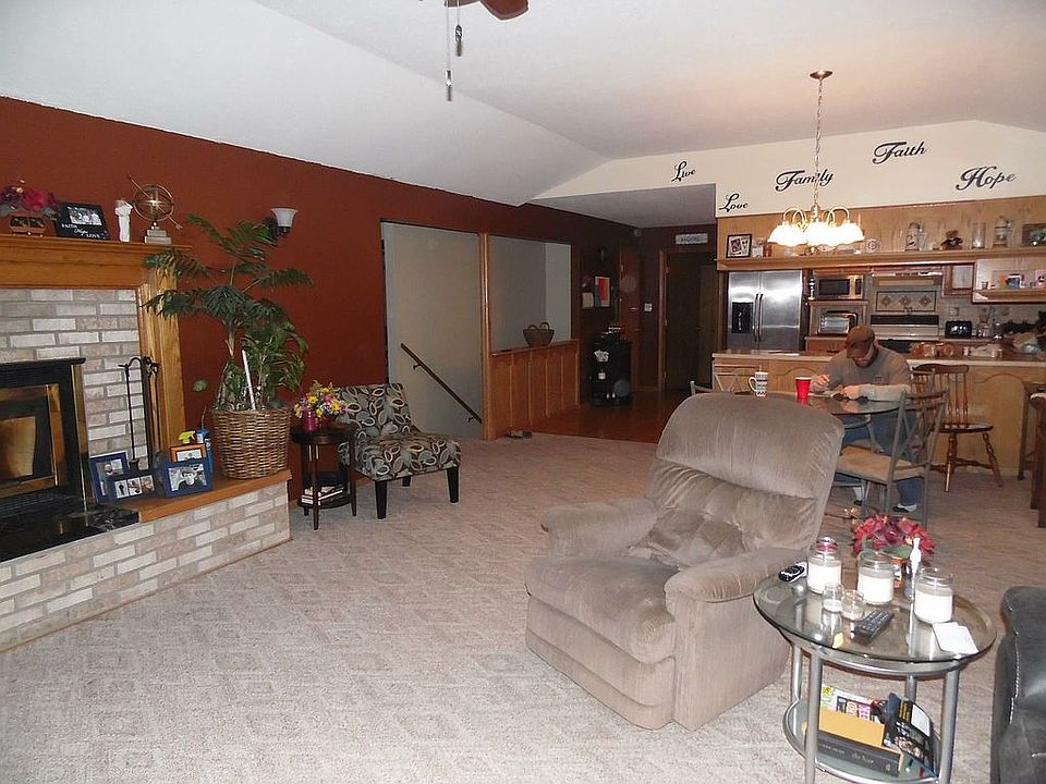 1st image of 510 S 6th St