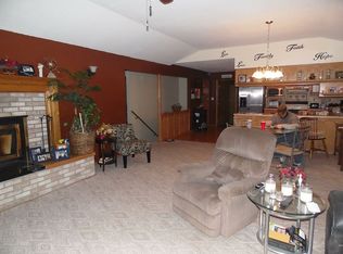 510 S 6th St, Sac City, IA 50583