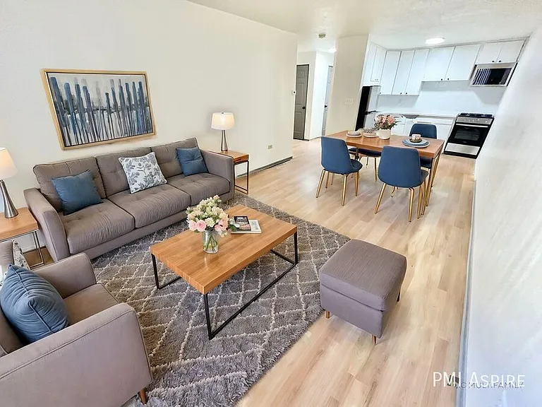 1540 N Raleigh St #103 — Photo 17