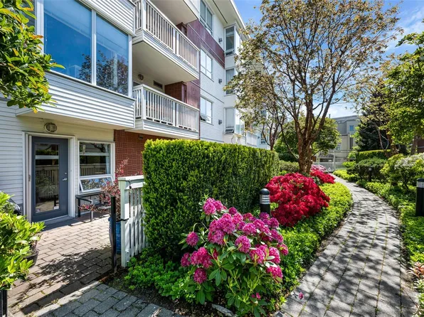 380 Waterfront Cres #109, Victoria, BC V8T 5K3