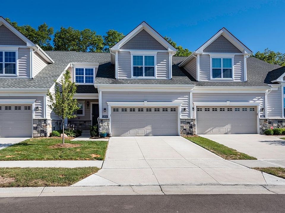 1st image of 2604 Oxford Cir