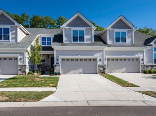 2604 Oxford Cir, Ann Arbor, MI
