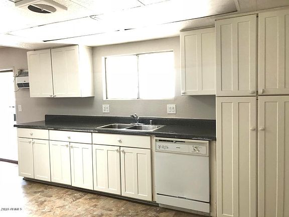 4th image of 1507 E Helena Dr