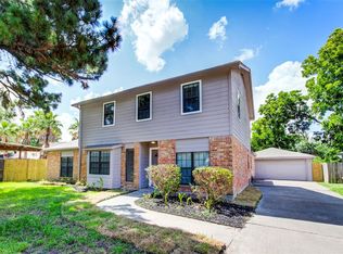 10407 Golden Meadow Dr, Houston, TX 77064