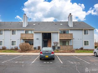 816 Aspen Dr, Plainsboro, NJ 08536