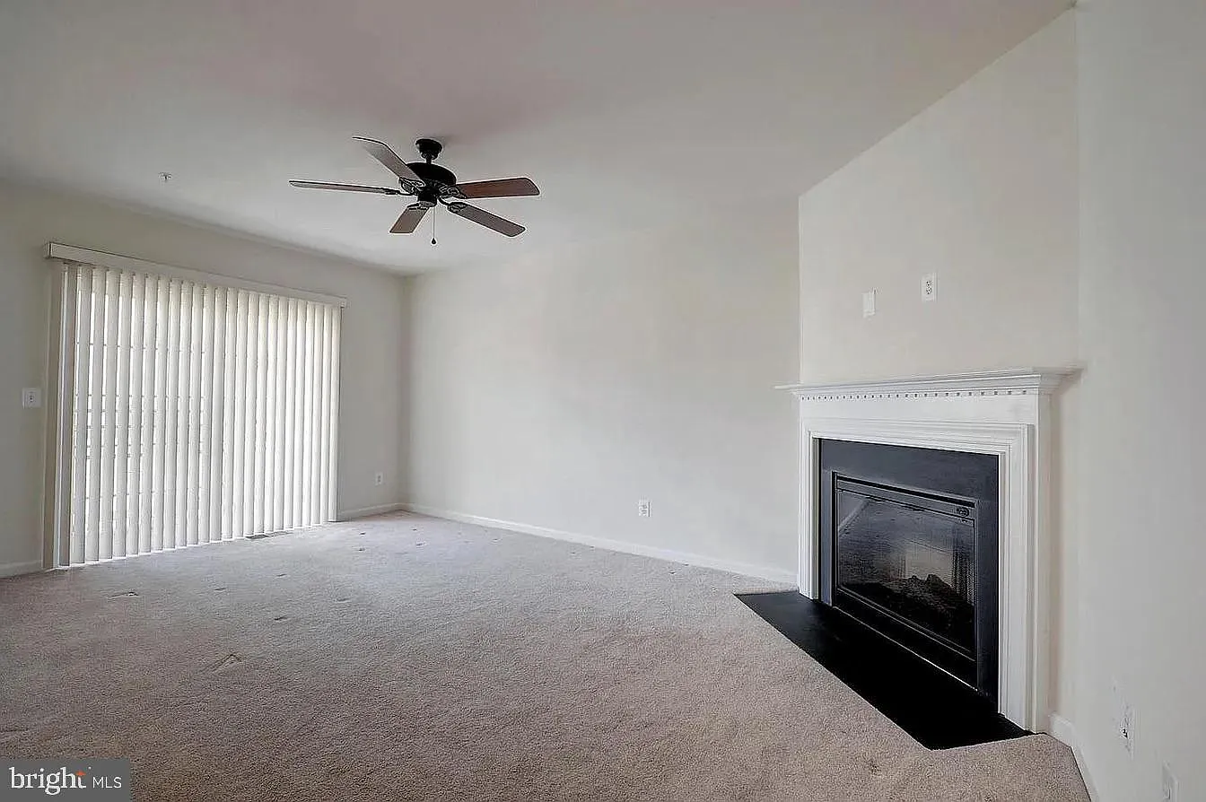 Residences At Brambleton — Photo 4