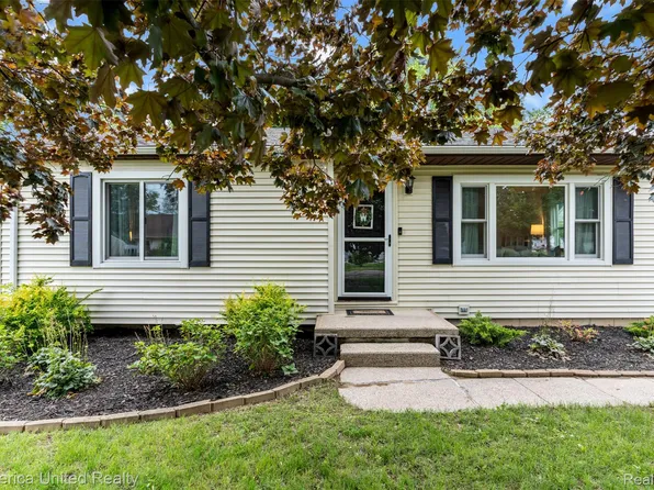4173 Watson Ave, Holt, MI 48842