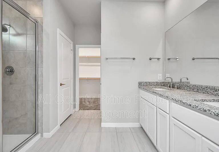 1218 Raburn Run Ln — Photo 18