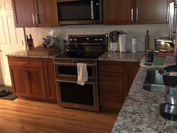 3rd image of 4500 Crompton Dr