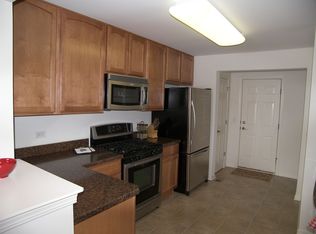 1521 Brompton Ln, Crystal Lake, IL 60014