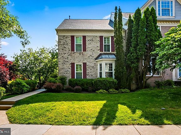 2nd image of 11943 Thurloe Dr