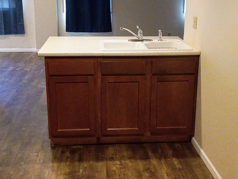 1320 E Lieg Ave #5 — Photo 3
