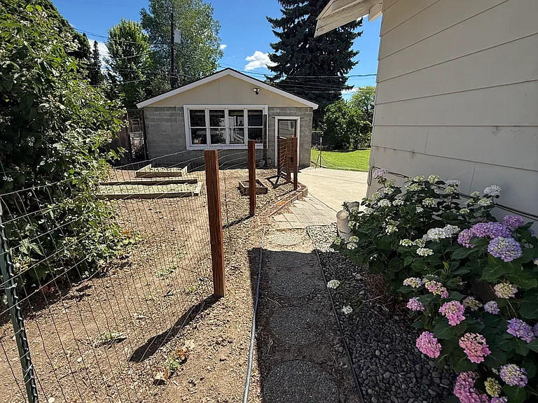 923 S 21st Ave — Photo 59