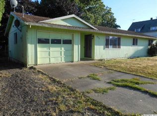 435 E Main St, Yamhill, OR