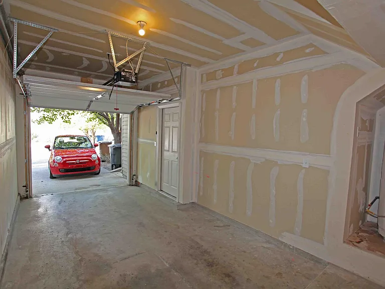 12 Short Dr #12 — Photo 21