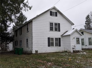 70 Smith St, Springville, NY 14141