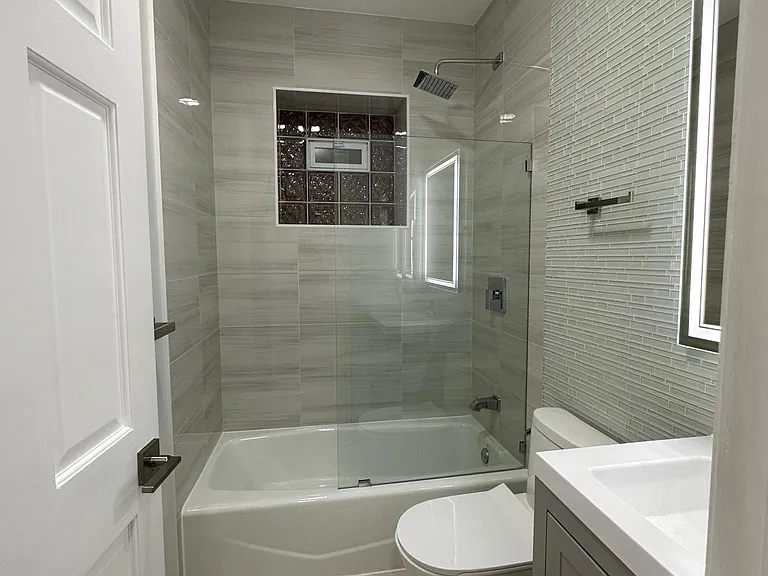 2150 W Potomac Ave #1 — Photo 28