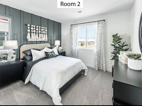 3rd image of 998 Green Lily Dr