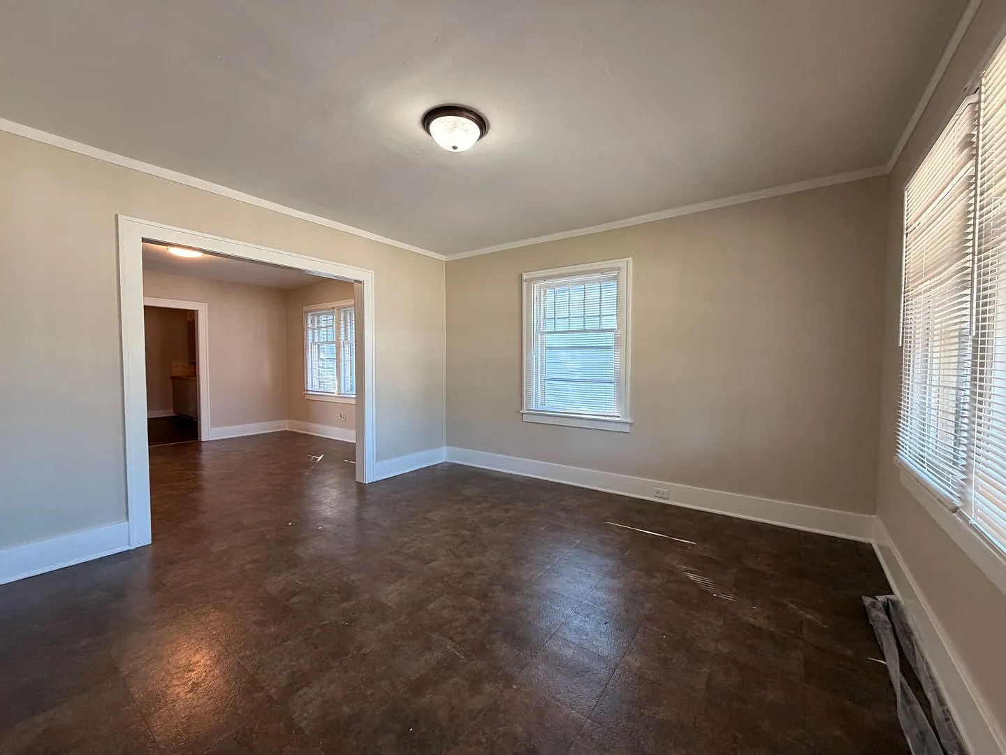 310 Lane Ave SW — Photo 3