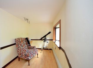 6920 Lochland Rd, New Tripoli, PA 18066