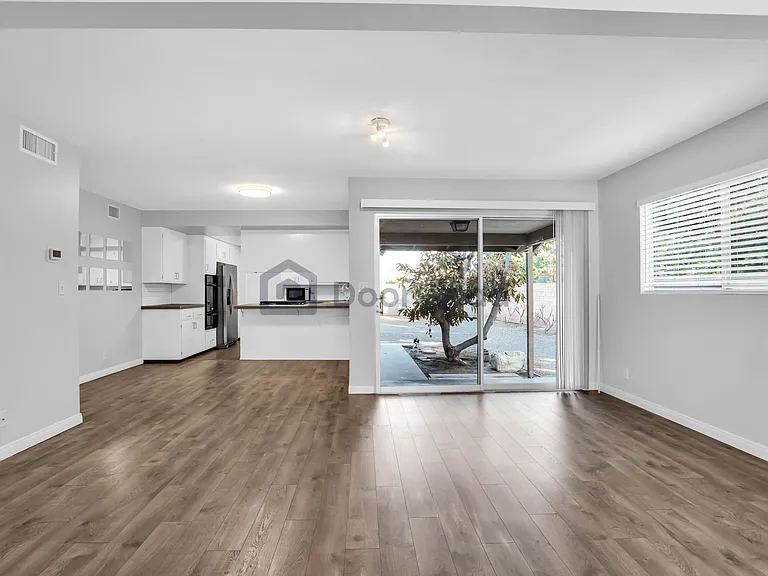 5103 W 7th St #B — Photo 13