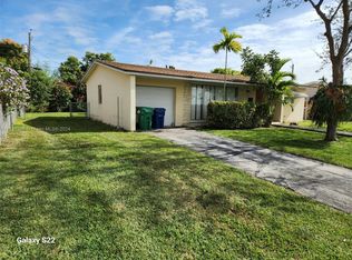 5001 SW 95th Ct, Miami, FL 33165