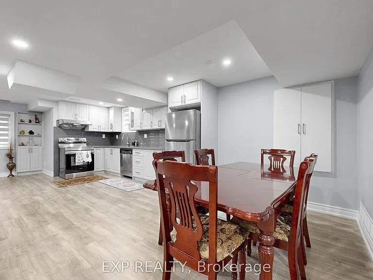50 Walford Rd #LOWER — Photo 24