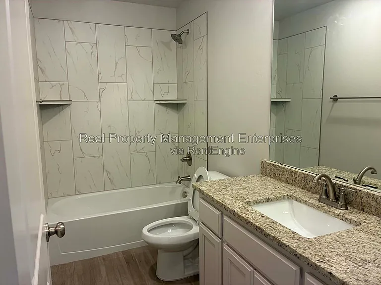 343751 E 870th Rd — Photo 22