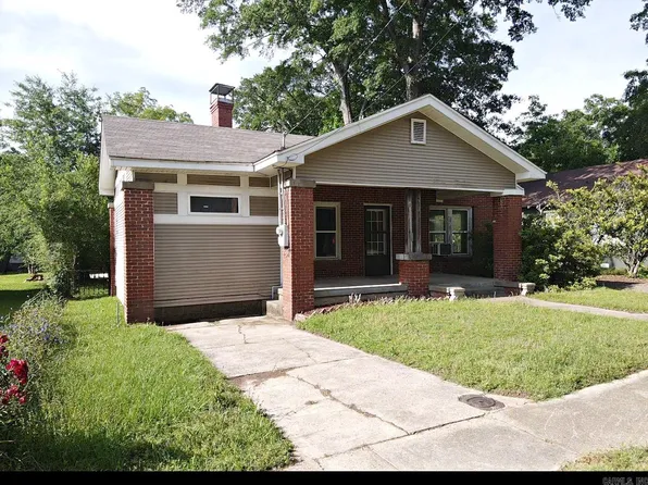 1303 Wilson St, Arkadelphia, AR 71923