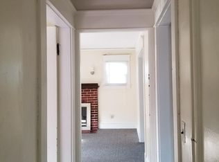 58 Calumet Rd, Holyoke, MA 01040