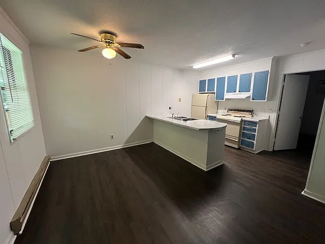 235 Corona St SW #304 — Photo 3