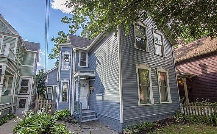 1st image of 3407 Woodbine Ave #1